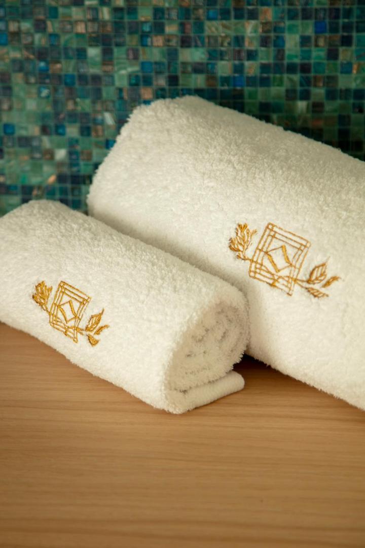 Hotel & Spa Villa Seren سورت-هوسيغور المظهر الخارجي الصورة